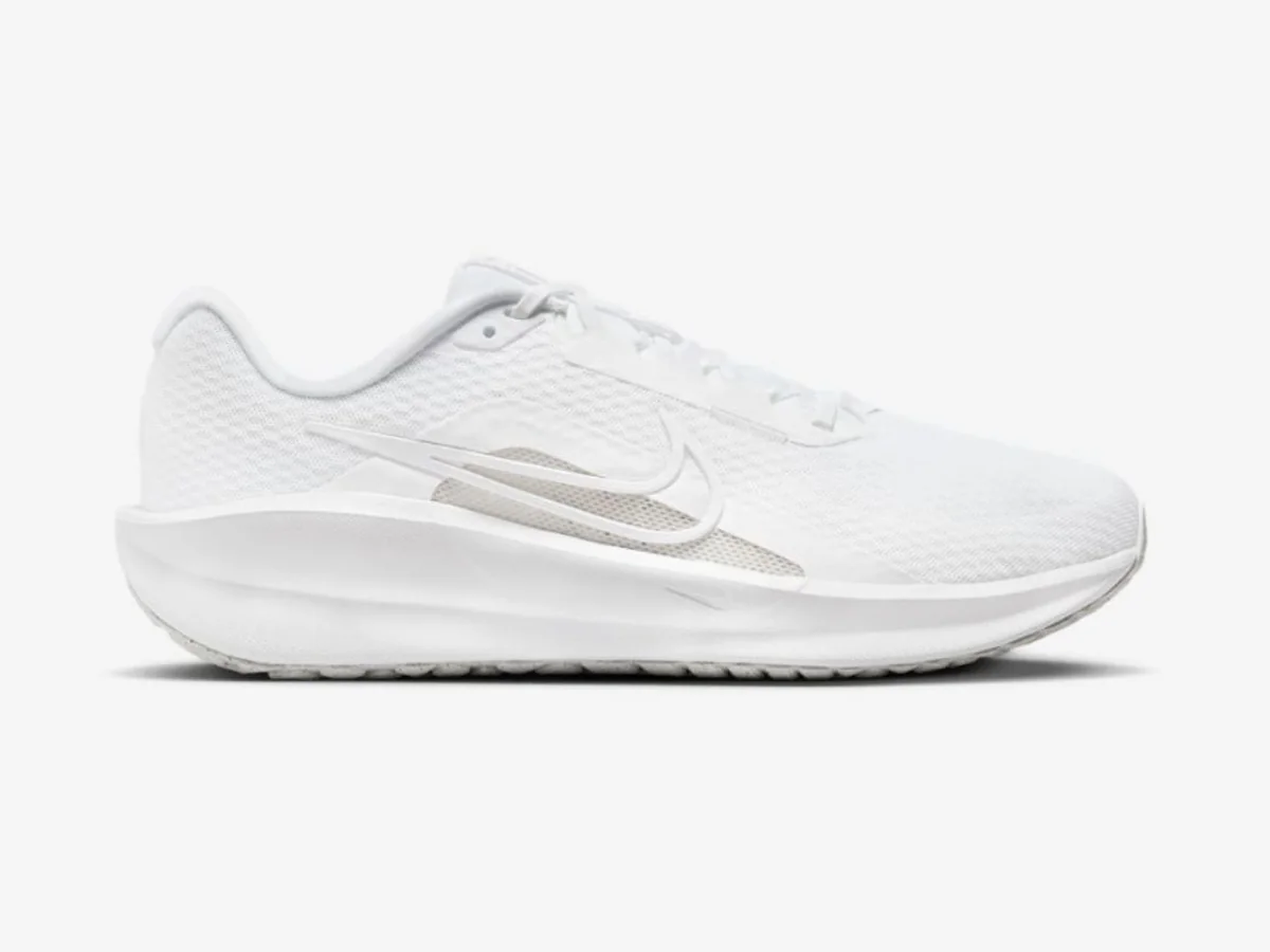 Foto produk Nike Downshifter 13 - White Wolf Grey