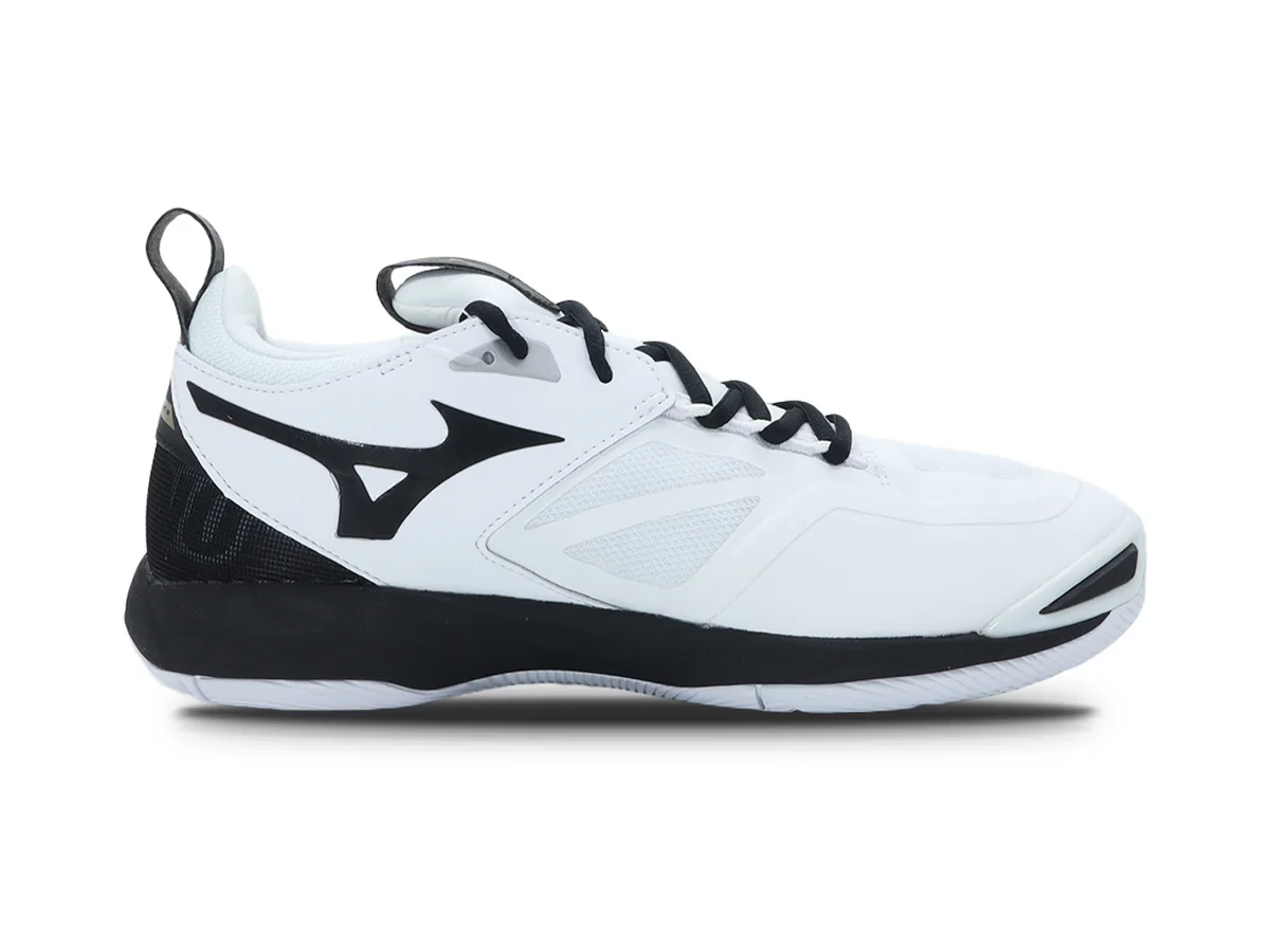 Foto produk Mizuno Wave Momentum 2 - White/Black/Gold