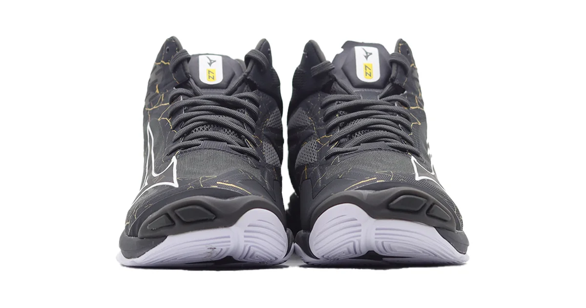 Foto produk Mizuno Wave Lightning Z7 Mid - Black Oyster/Mp Gold/Iron Gate