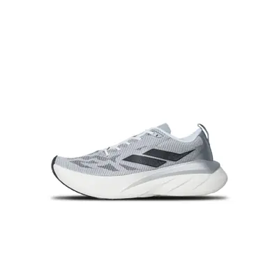 Mills Sepatu Running Enerstrike Blitz M2 - Lt.Grey/Black