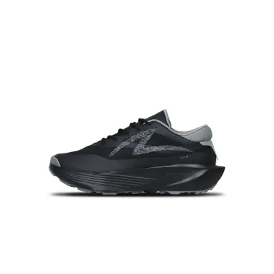 Specs Sepatu Running Spire Trail - Black/Quiet Shade